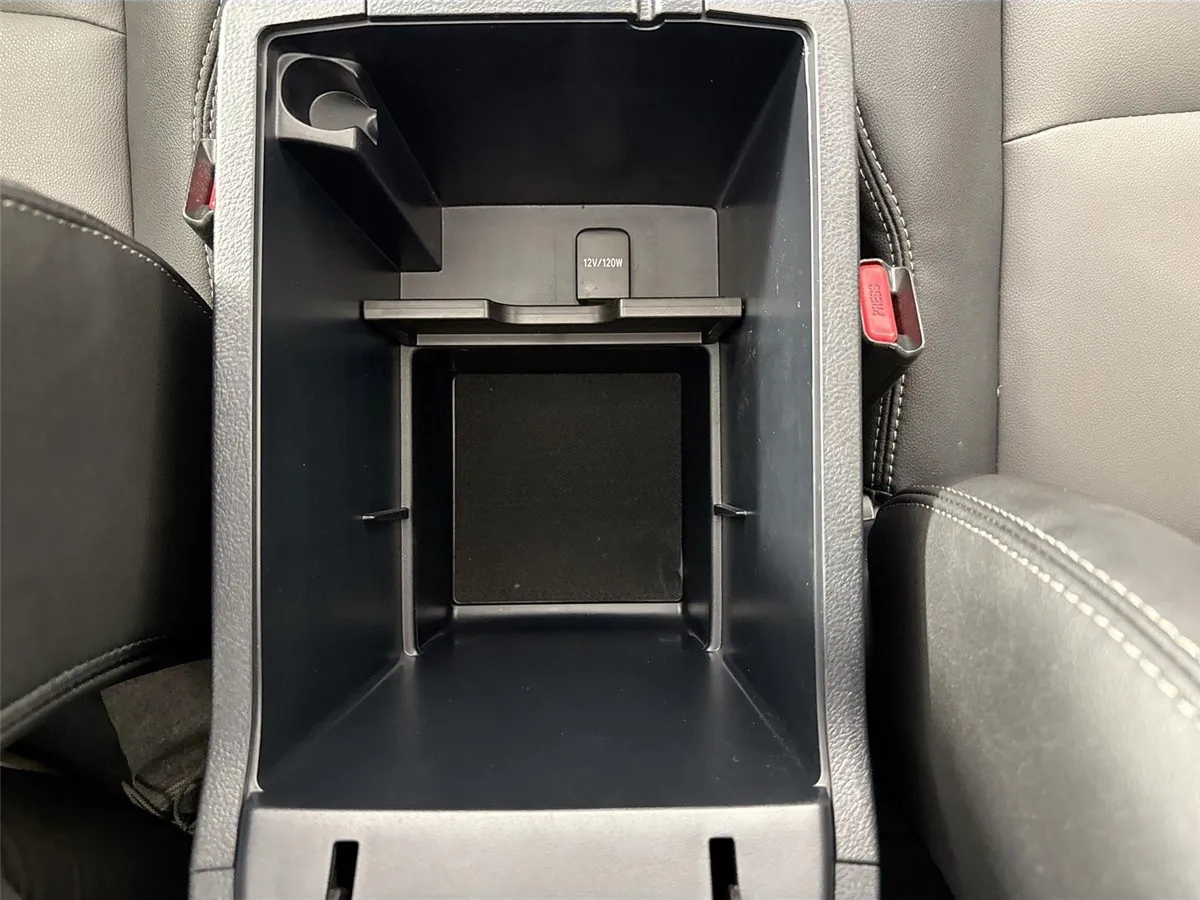 2024 Toyota 4Runner SR5 Premium thumbnail 34
