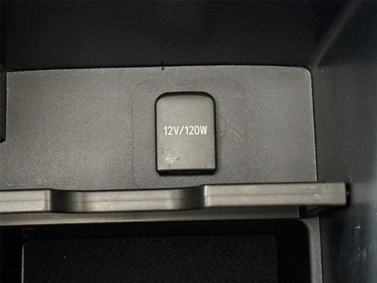 2024 Toyota 4Runner SR5 Premium thumbnail 35