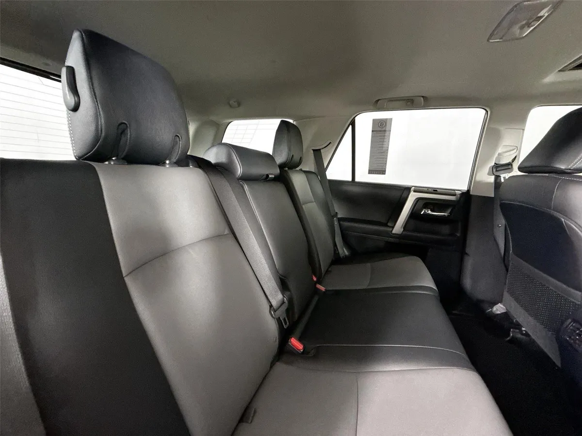 2024 Toyota 4Runner SR5 Premium thumbnail 42