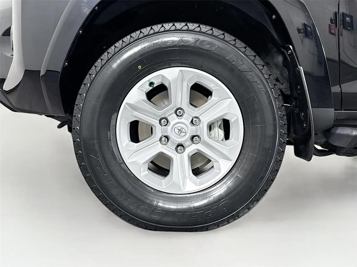 2024 Toyota 4Runner SR5 Premium thumbnail 46