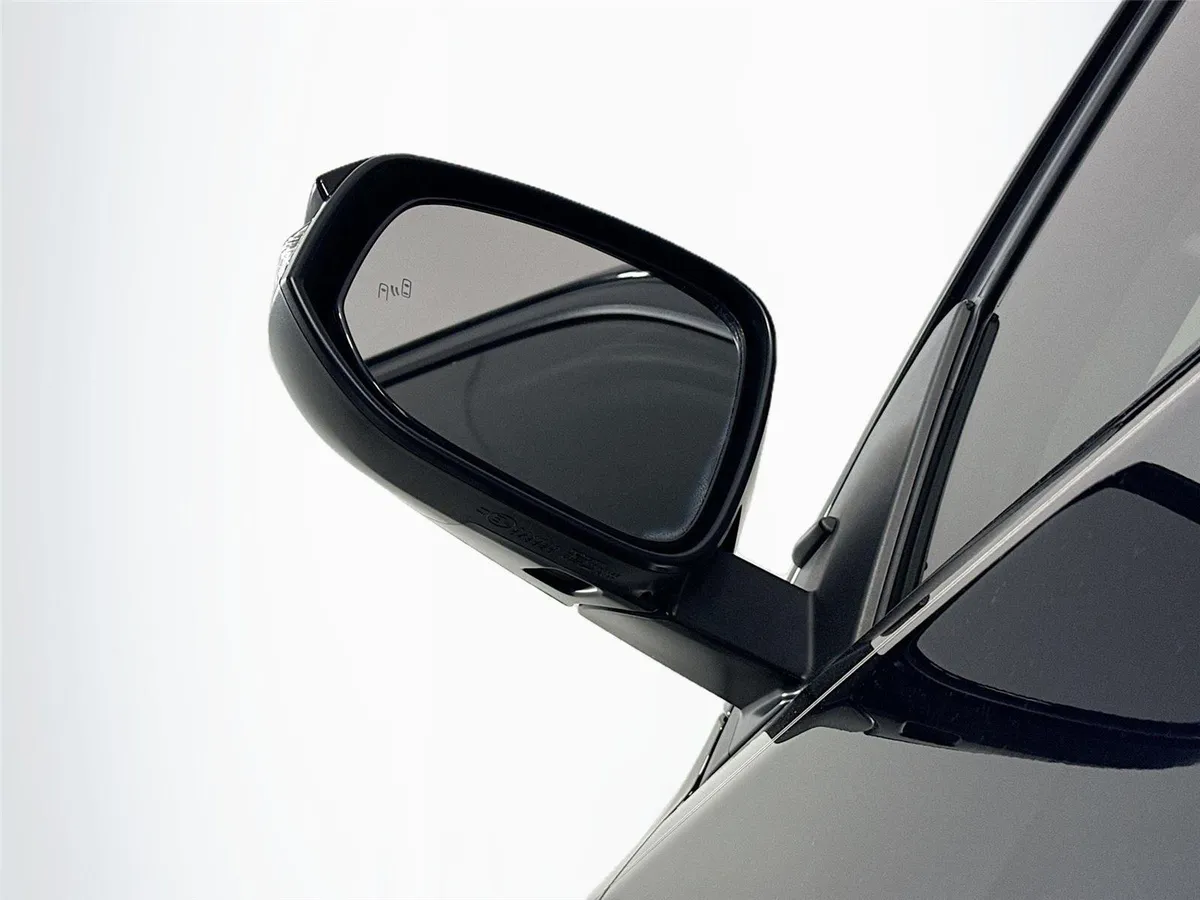 2024 Toyota 4Runner SR5 Premium thumbnail 5