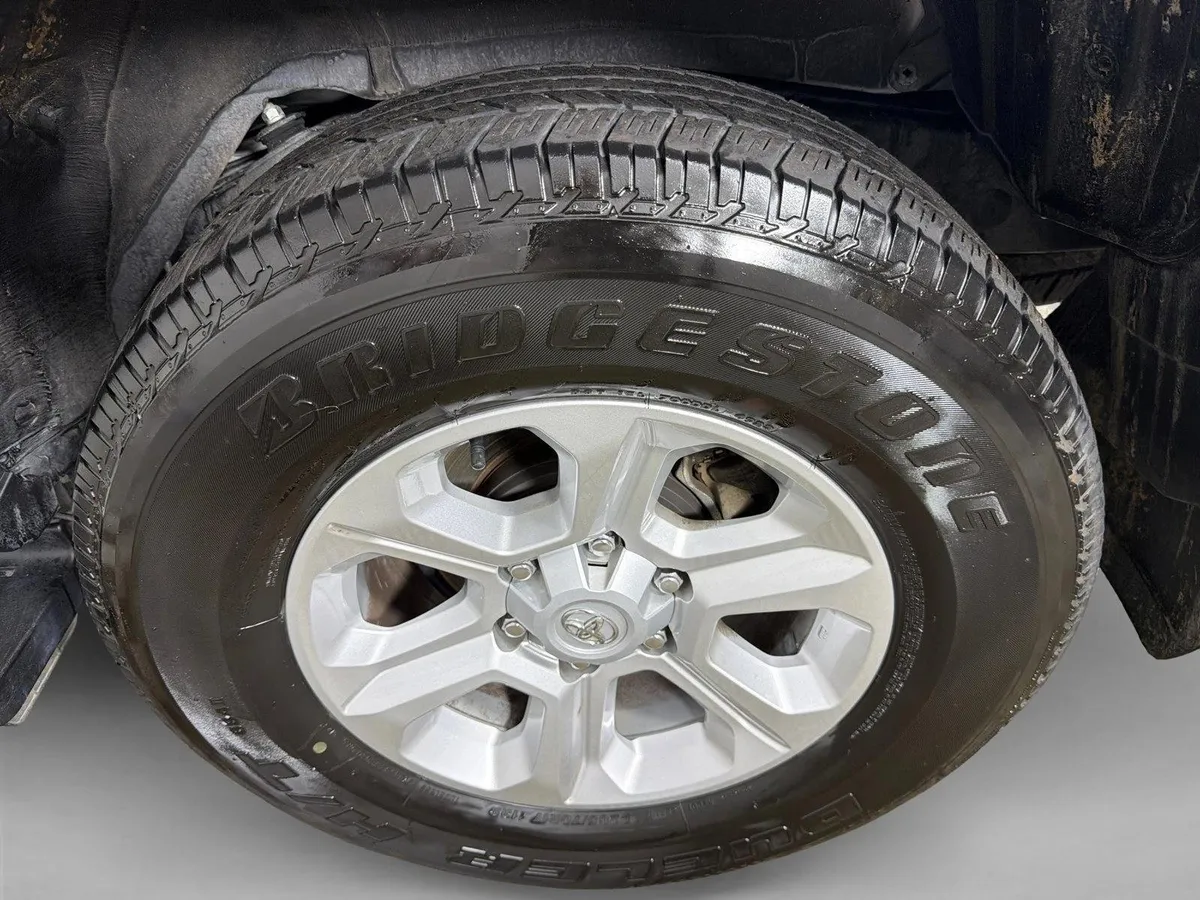 2024 Toyota 4Runner SR5 Premium thumbnail 20