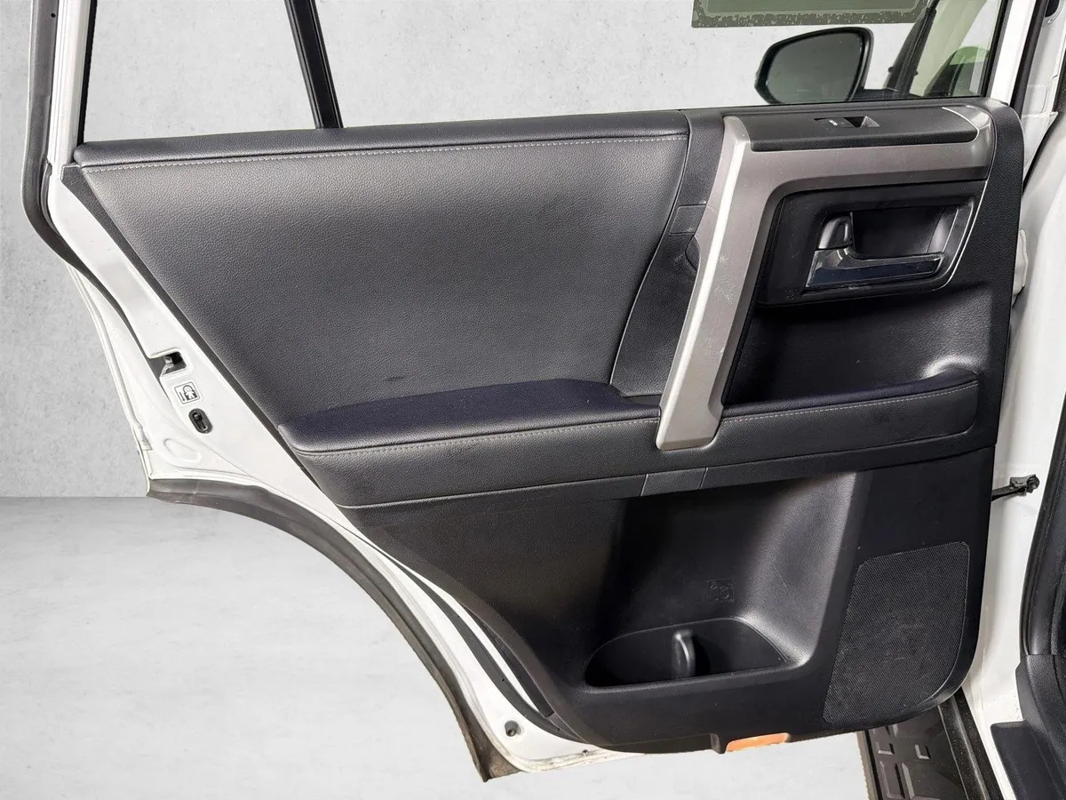 2024 Toyota 4Runner SR5 Premium thumbnail 22