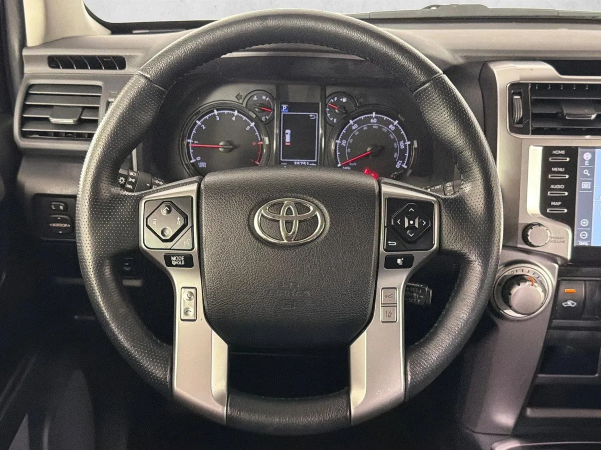 2024 Toyota 4Runner SR5 Premium thumbnail 24