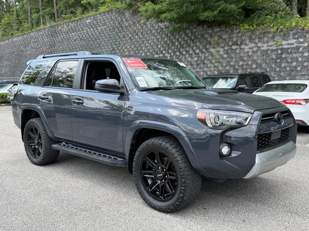 2024 Toyota 4Runner TRD Off-Road thumbnail 5