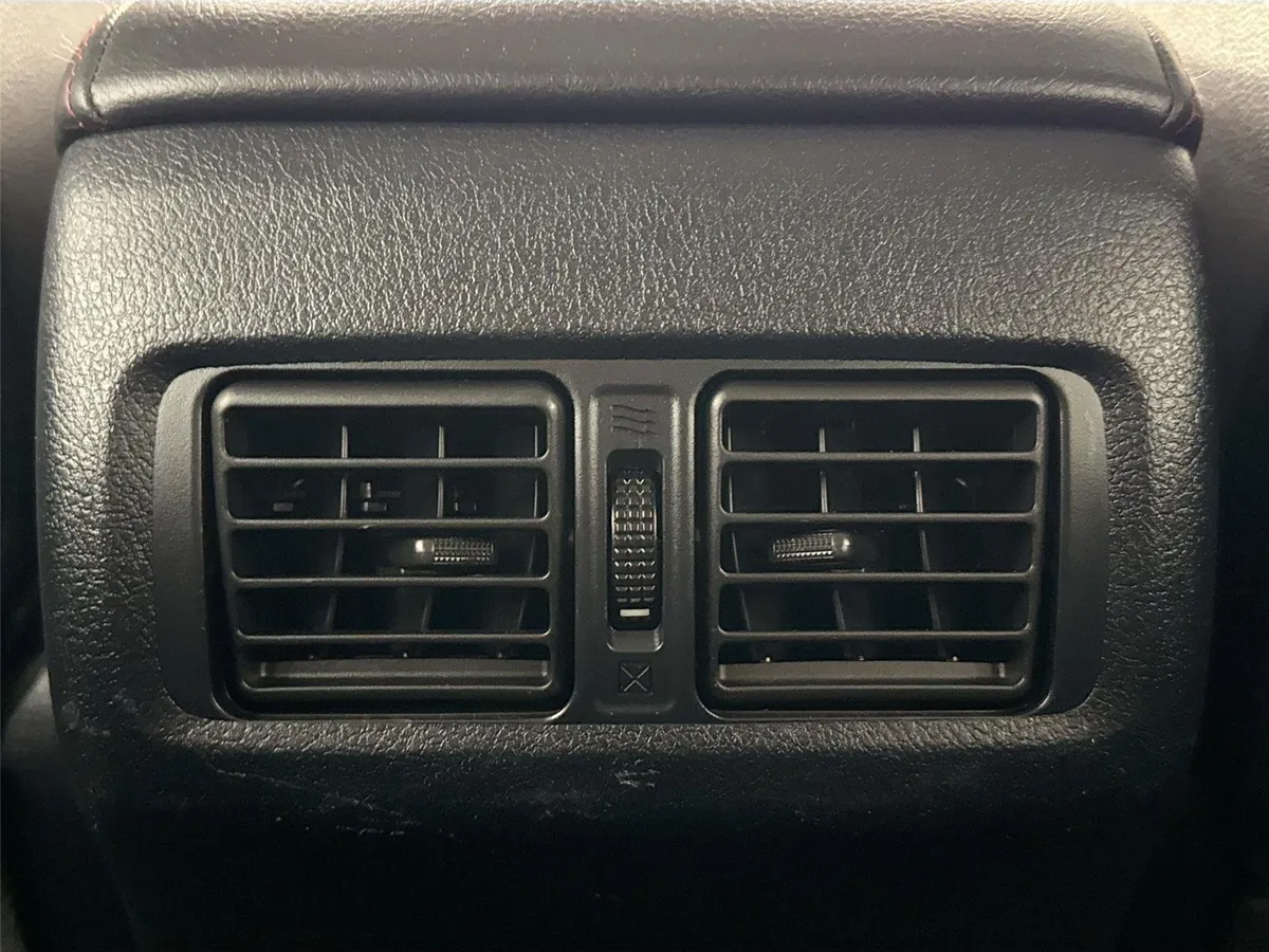 2024 Toyota 4Runner TRD Off-Road Premium thumbnail 36