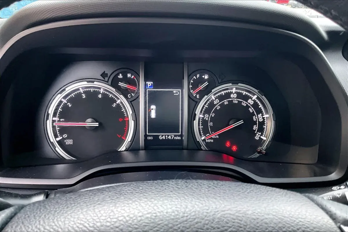 2024 Toyota 4Runner TRD Pro thumbnail 26