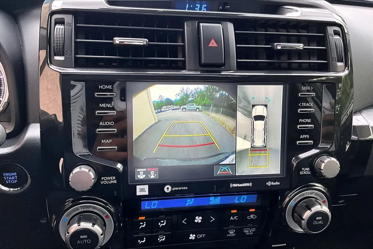 2024 Toyota 4Runner TRD Pro thumbnail 27