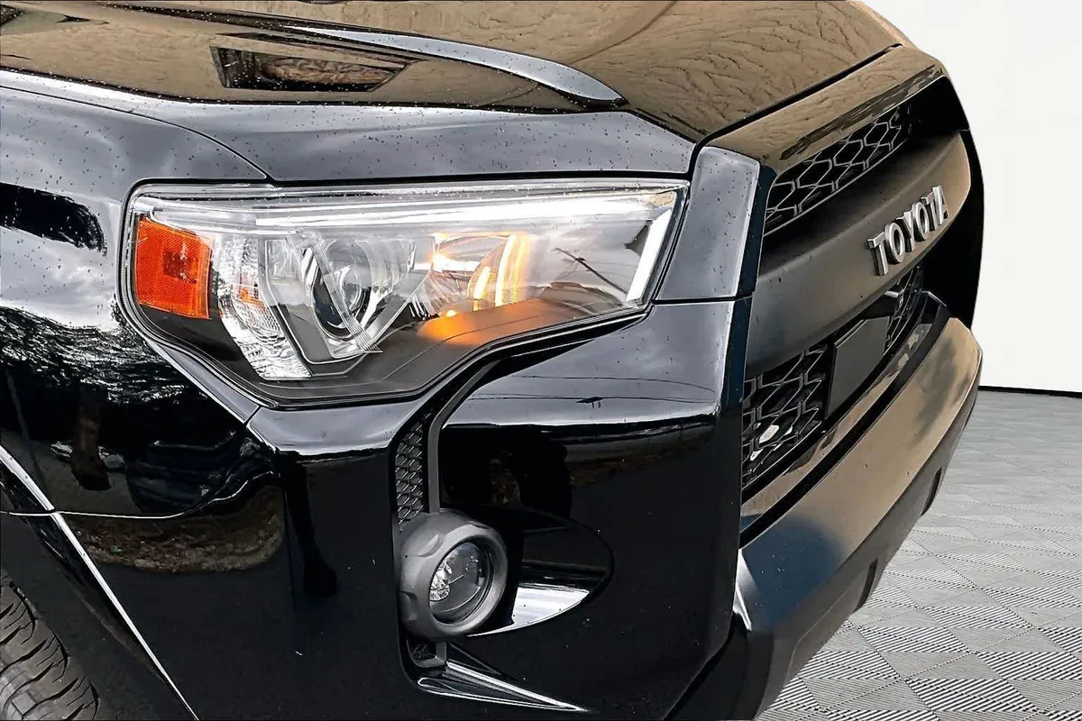 2024 Toyota 4Runner TRD Pro thumbnail 30