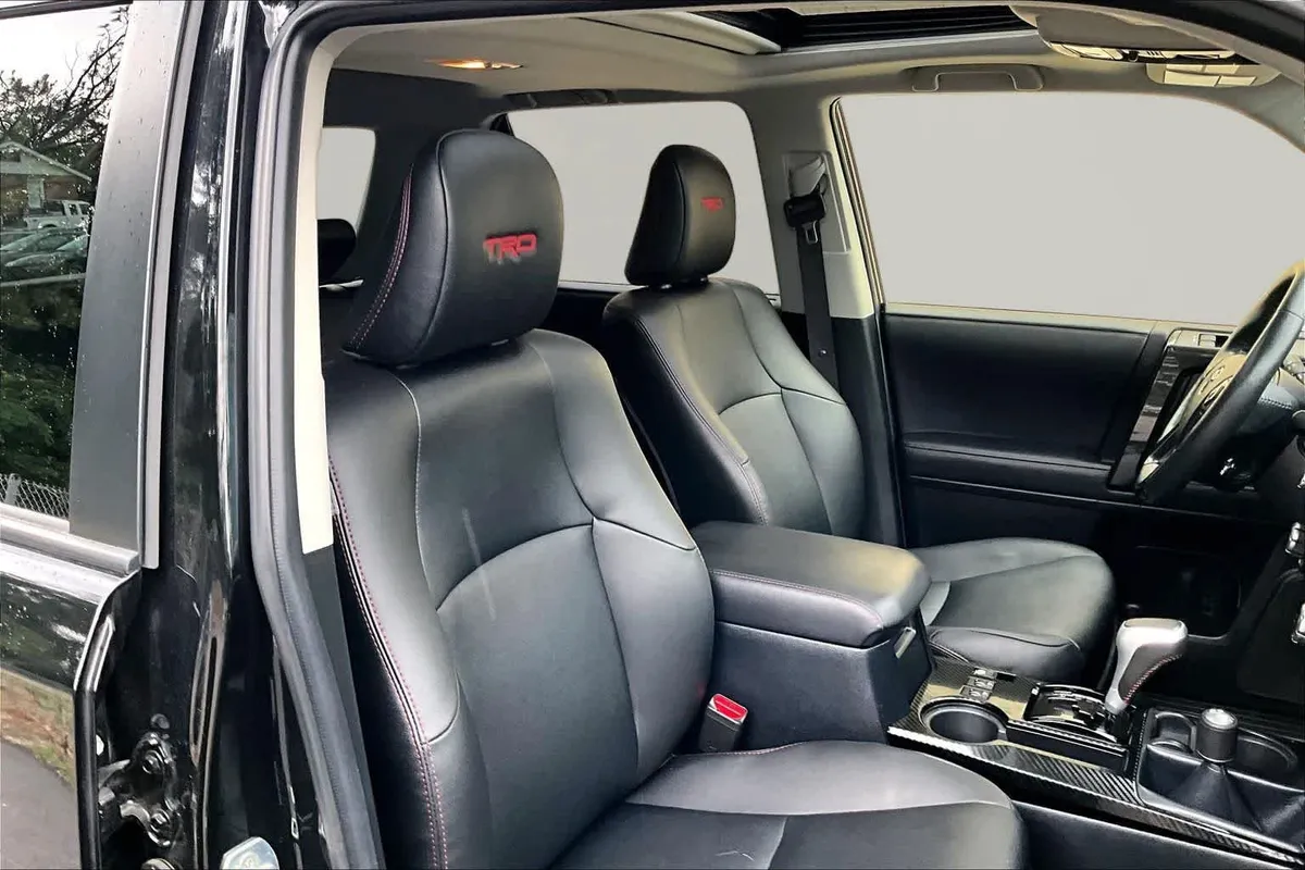 2024 Toyota 4Runner TRD Pro thumbnail 9