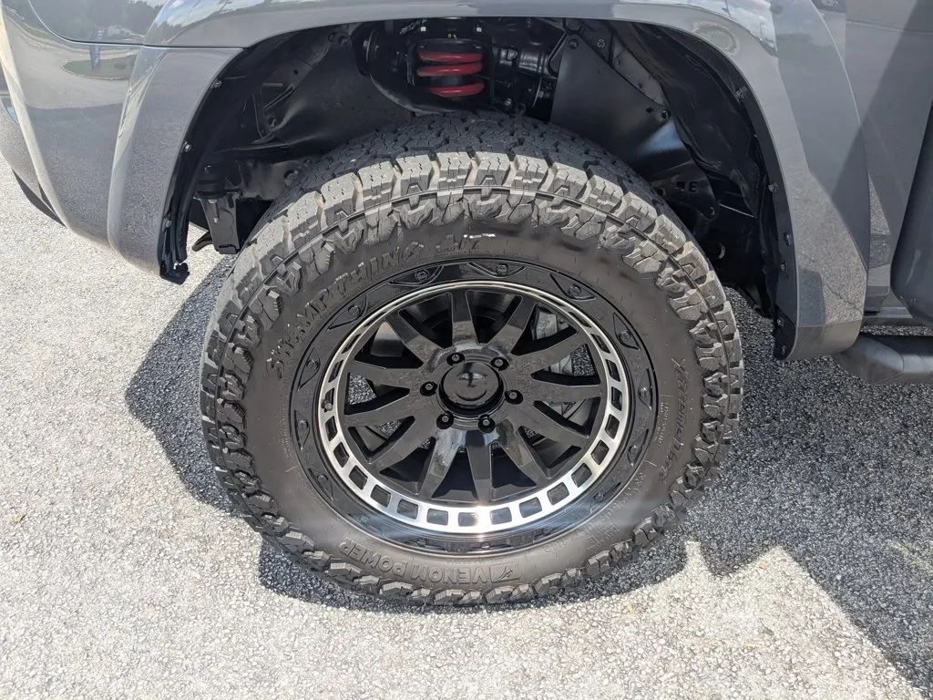 2024 Toyota 4Runner TRD Pro thumbnail 10