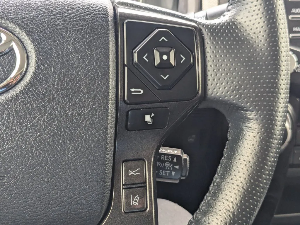 2024 Toyota 4Runner TRD Pro thumbnail 23
