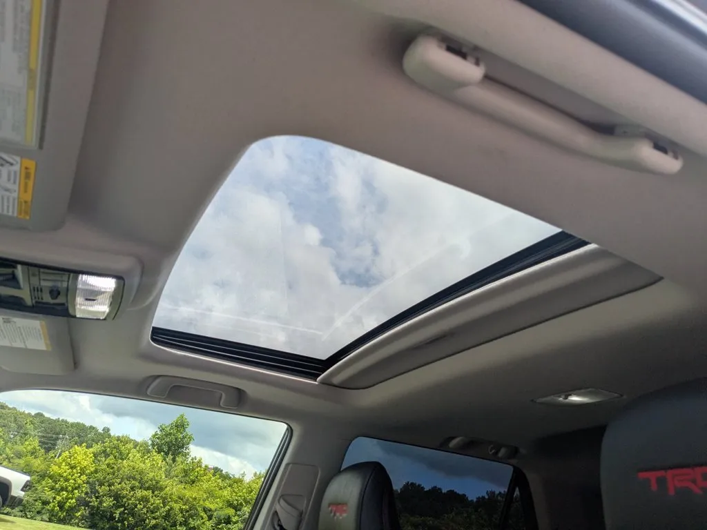 2024 Toyota 4Runner TRD Pro thumbnail 24