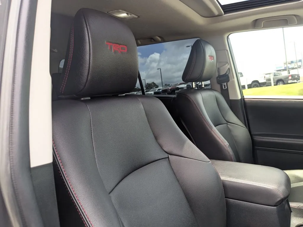 2024 Toyota 4Runner TRD Pro thumbnail 28