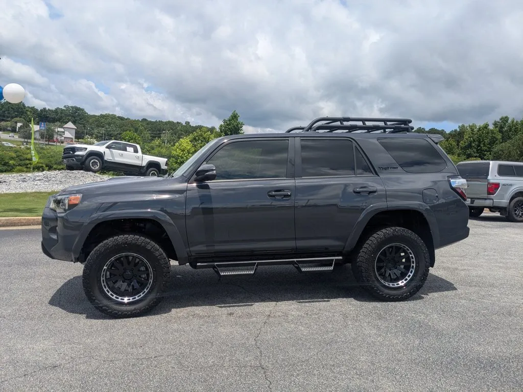2024 Toyota 4Runner TRD Pro thumbnail 8
