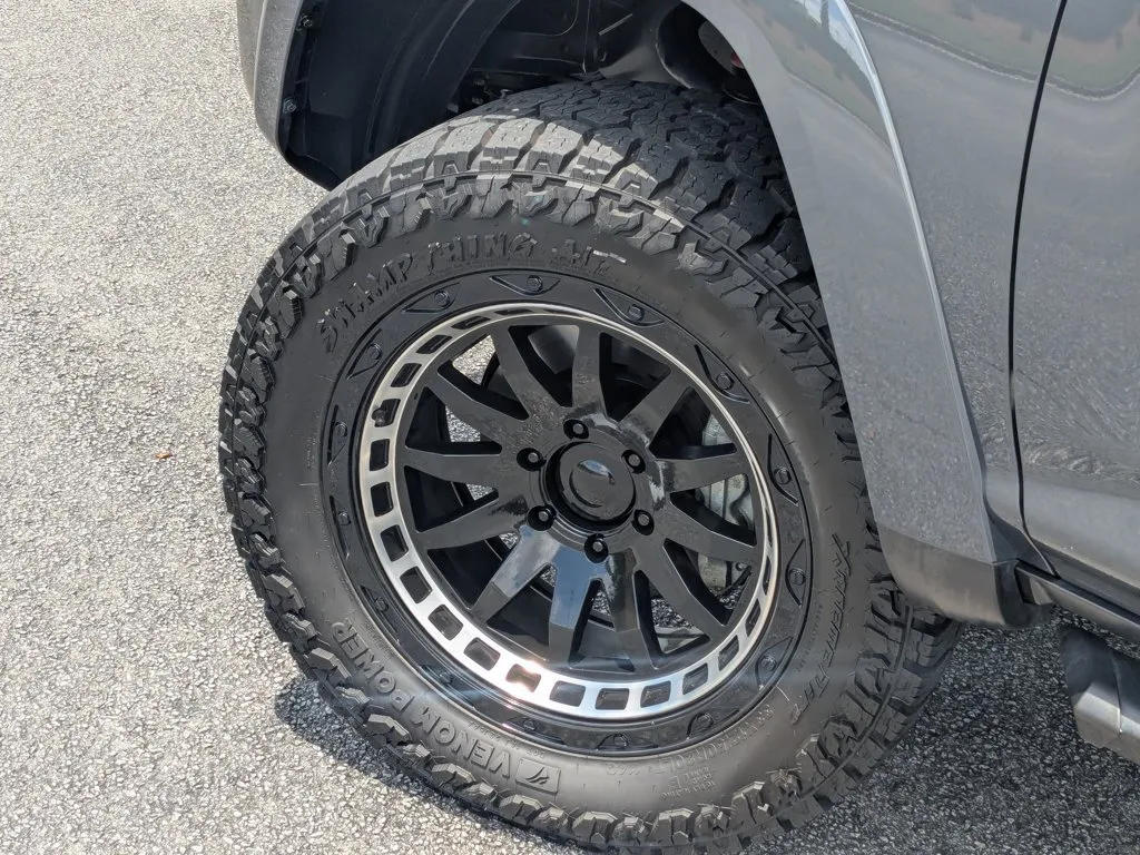 2024 Toyota 4Runner TRD Pro thumbnail 9