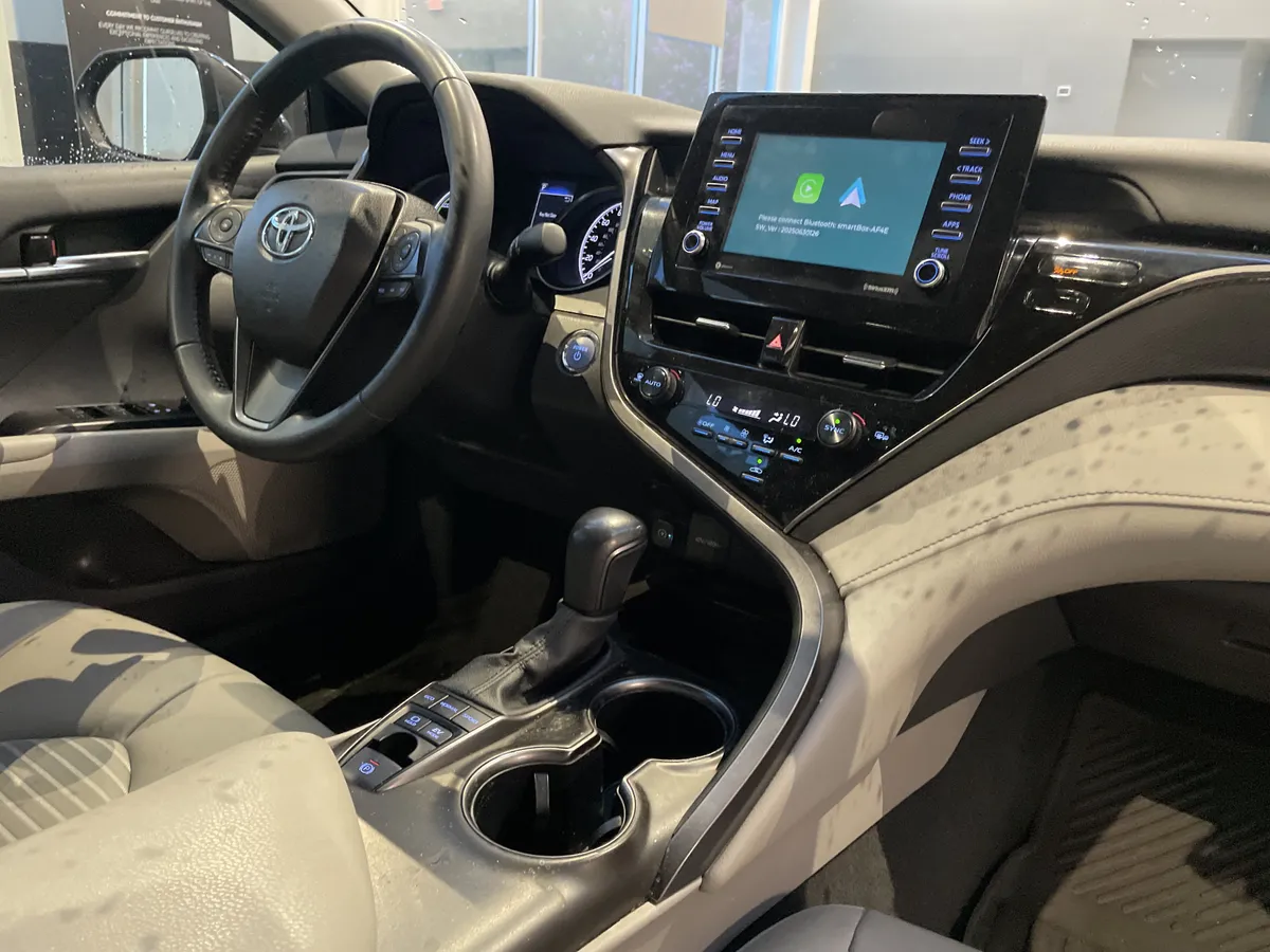 2024 Toyota Camry Hybrid SE Nightshade thumbnail 29
