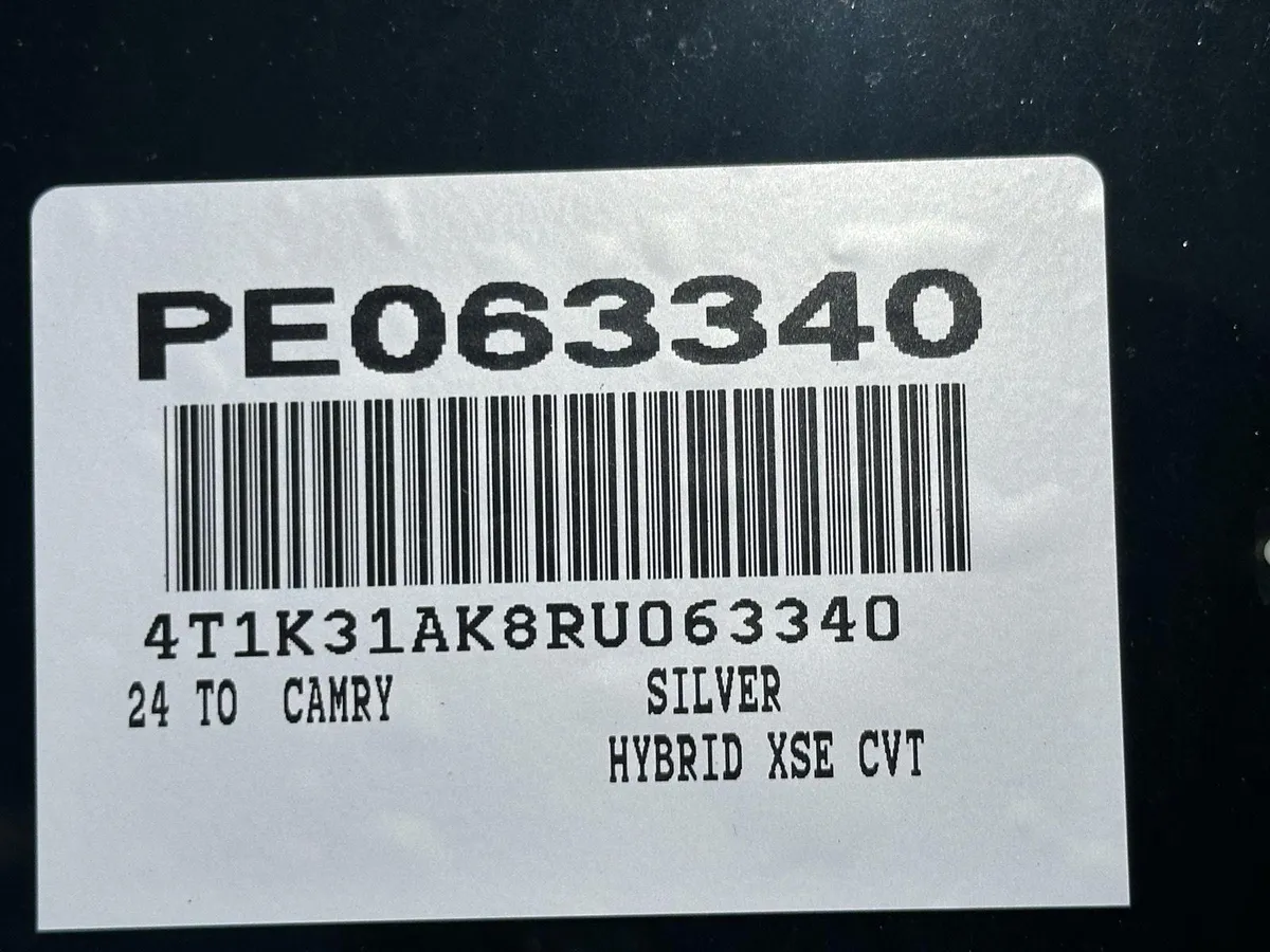 2024 Toyota Camry Hybrid XSE thumbnail 15