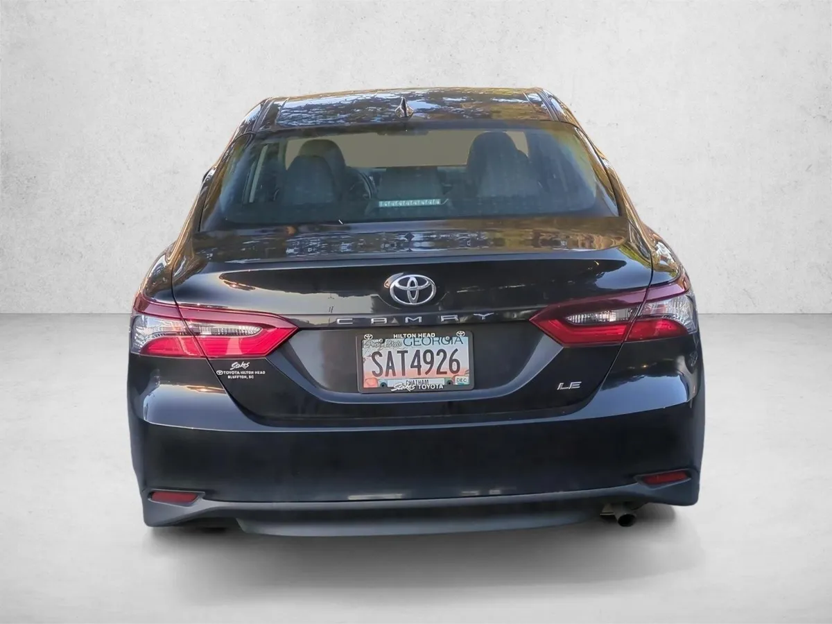 2024 Toyota Camry LE thumbnail 7