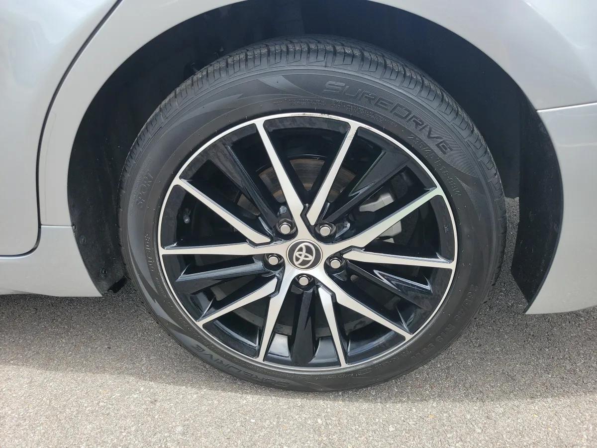 2024 Toyota Camry SE thumbnail 22