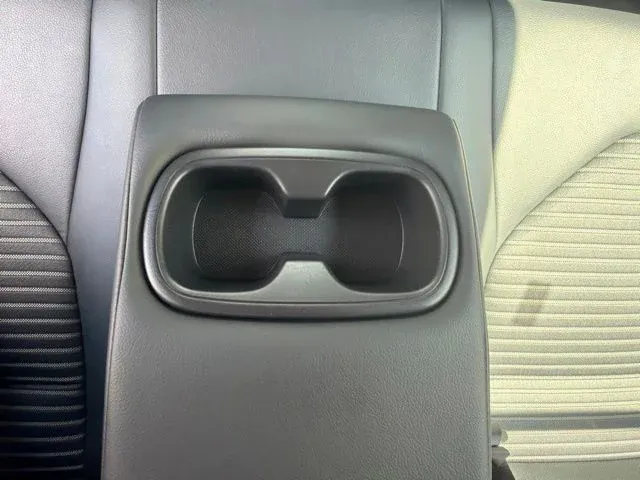 2024 Toyota Camry SE thumbnail 20