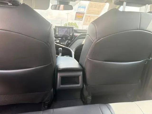2024 Toyota Camry SE thumbnail 21