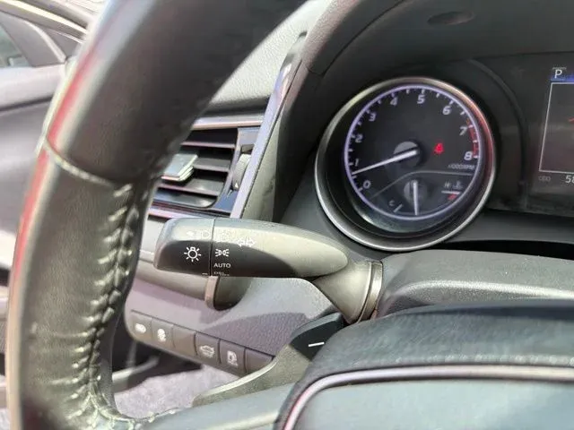 2024 Toyota Camry SE thumbnail 33