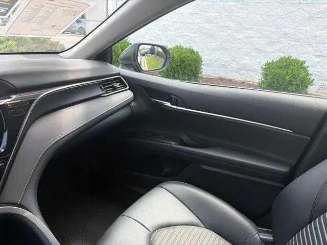 2024 Toyota Camry SE thumbnail 43