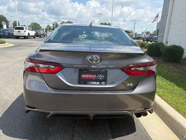 2024 Toyota Camry SE thumbnail 8