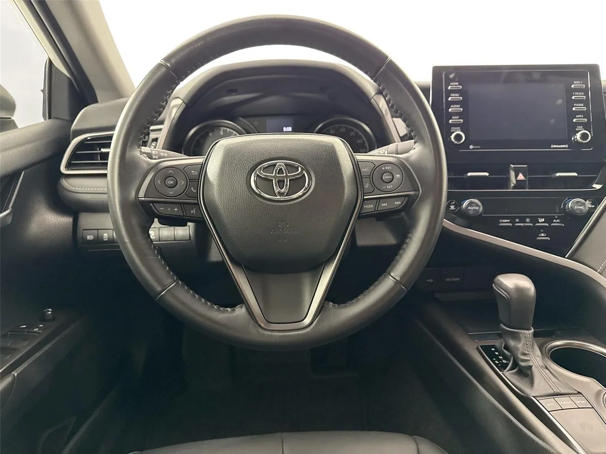 2024 Toyota Camry SE thumbnail 27
