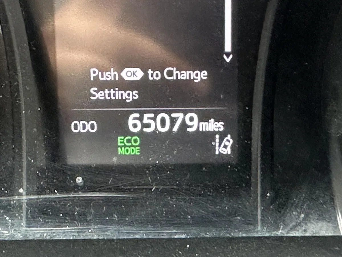 2024 Toyota Camry SE thumbnail 14