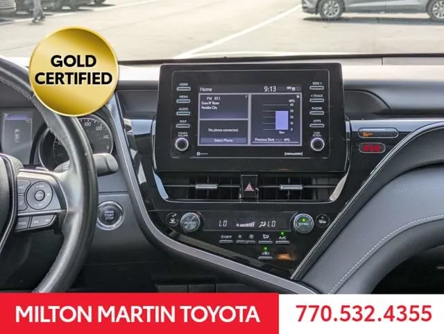 2024 Toyota Camry SE thumbnail 18
