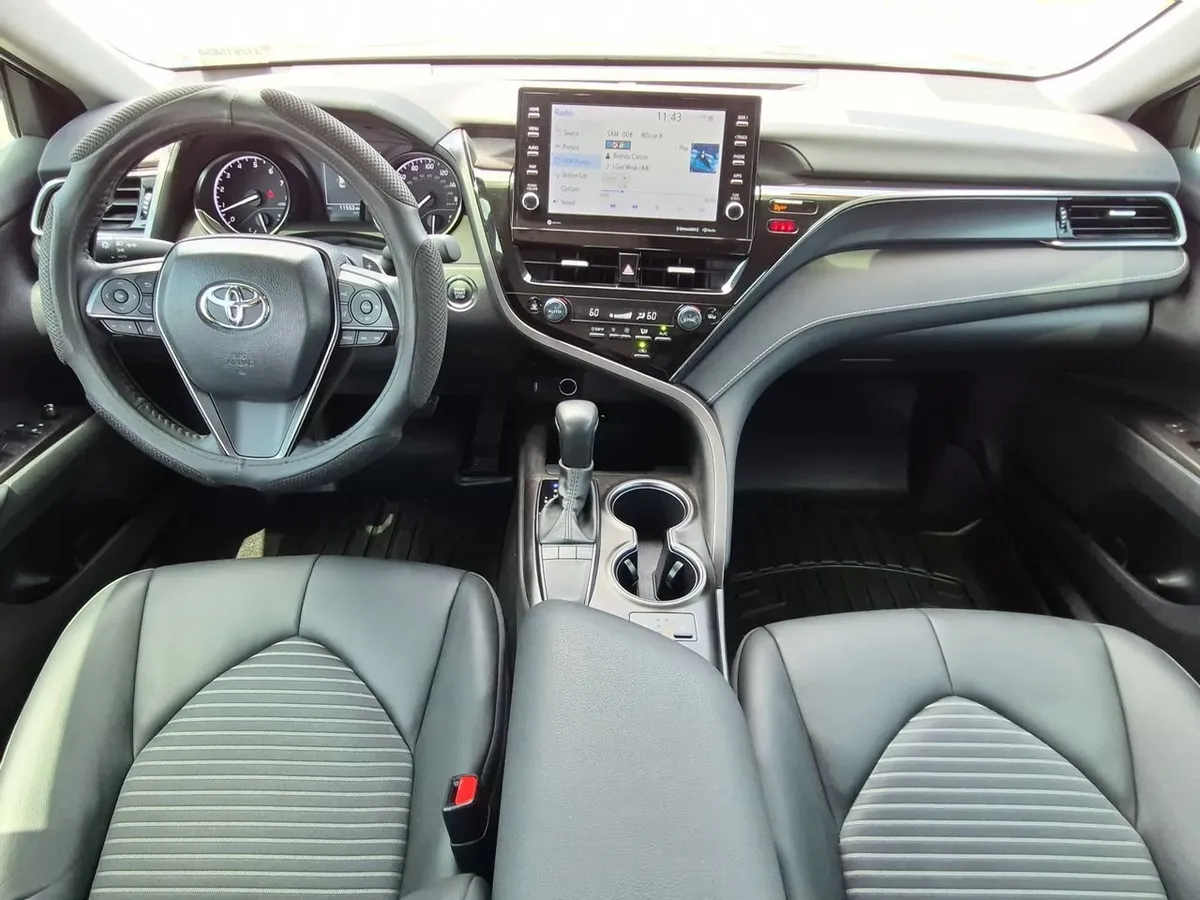 2024 Toyota Camry SE thumbnail 20