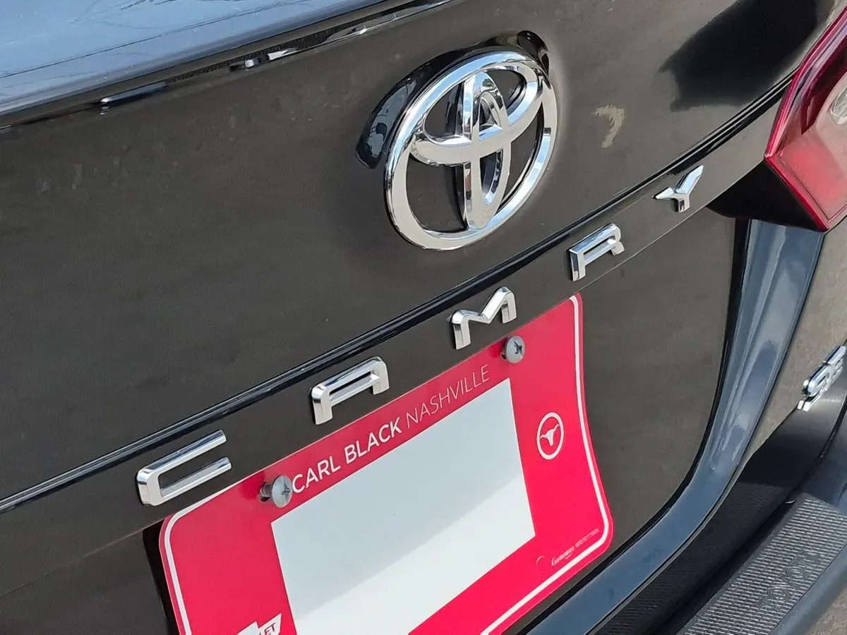 2024 Toyota Camry SE thumbnail 31