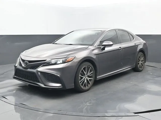 2024 Toyota Camry SE thumbnail 8