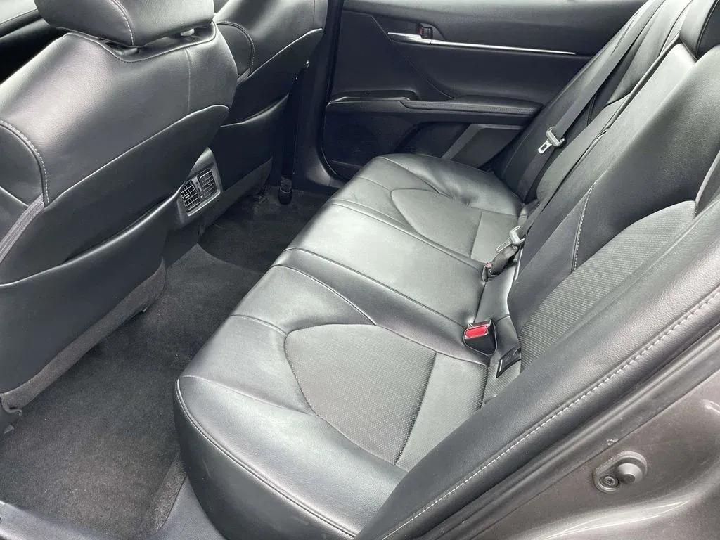2024 Toyota Camry XSE thumbnail 10