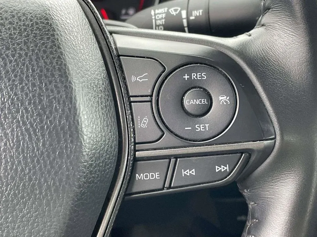 2024 Toyota Camry XSE thumbnail 23