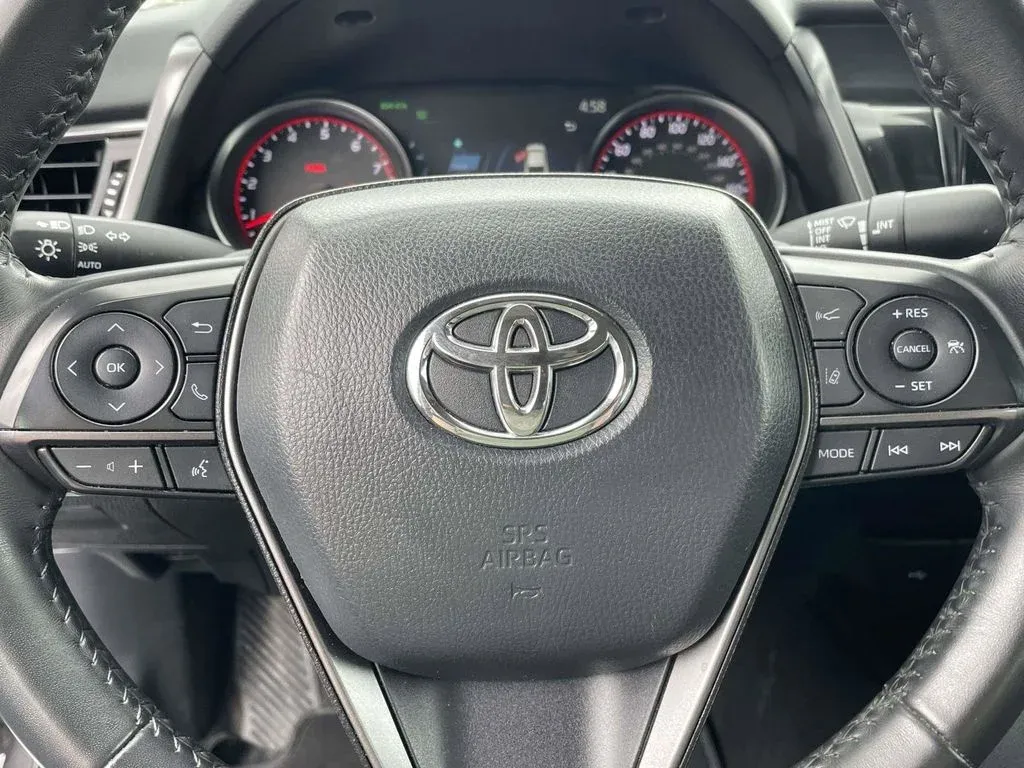 2024 Toyota Camry XSE thumbnail 24