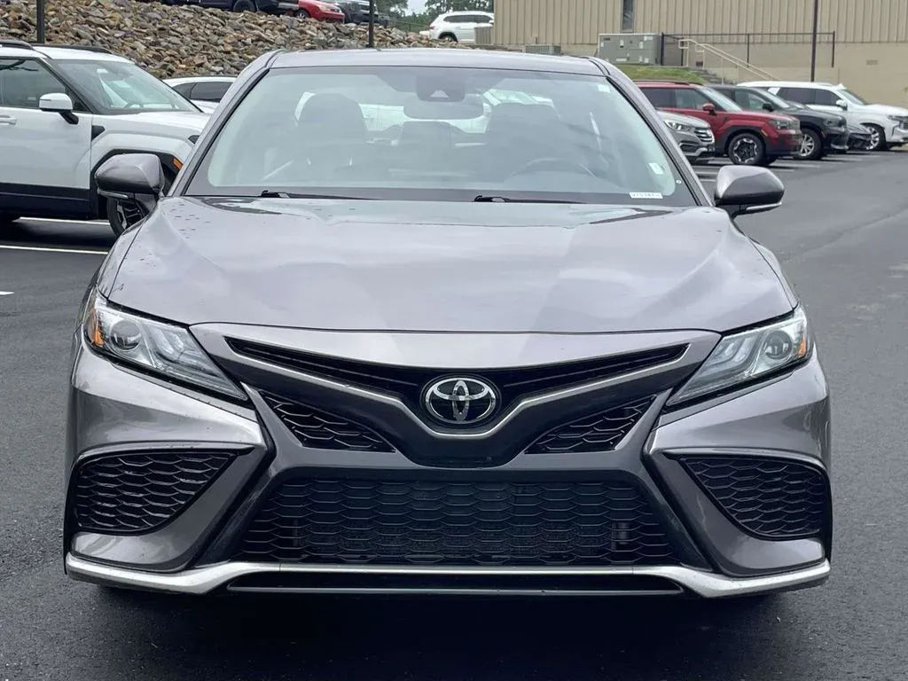 2024 Toyota Camry XSE thumbnail 8