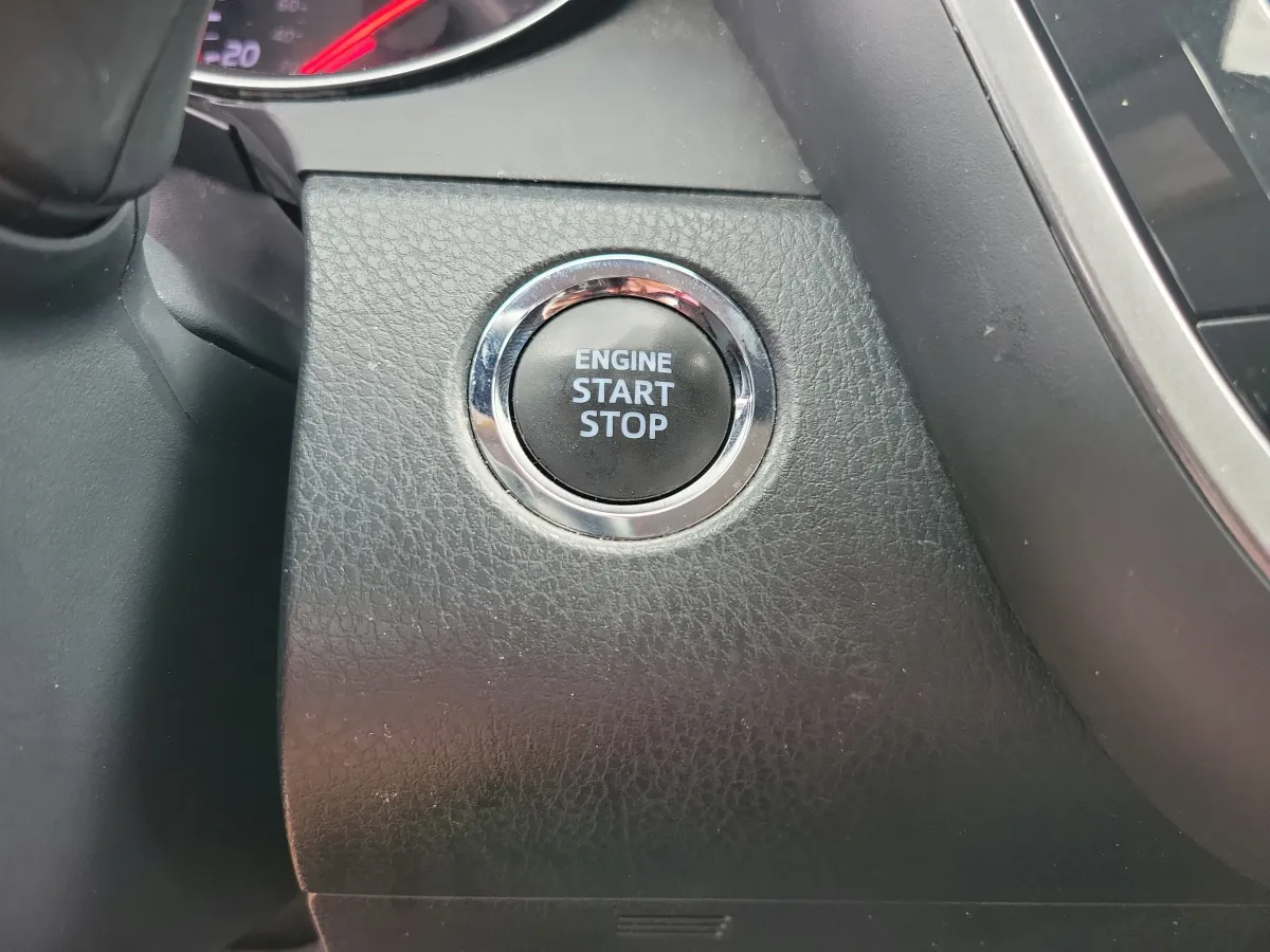 2024 Toyota Camry XSE thumbnail 15