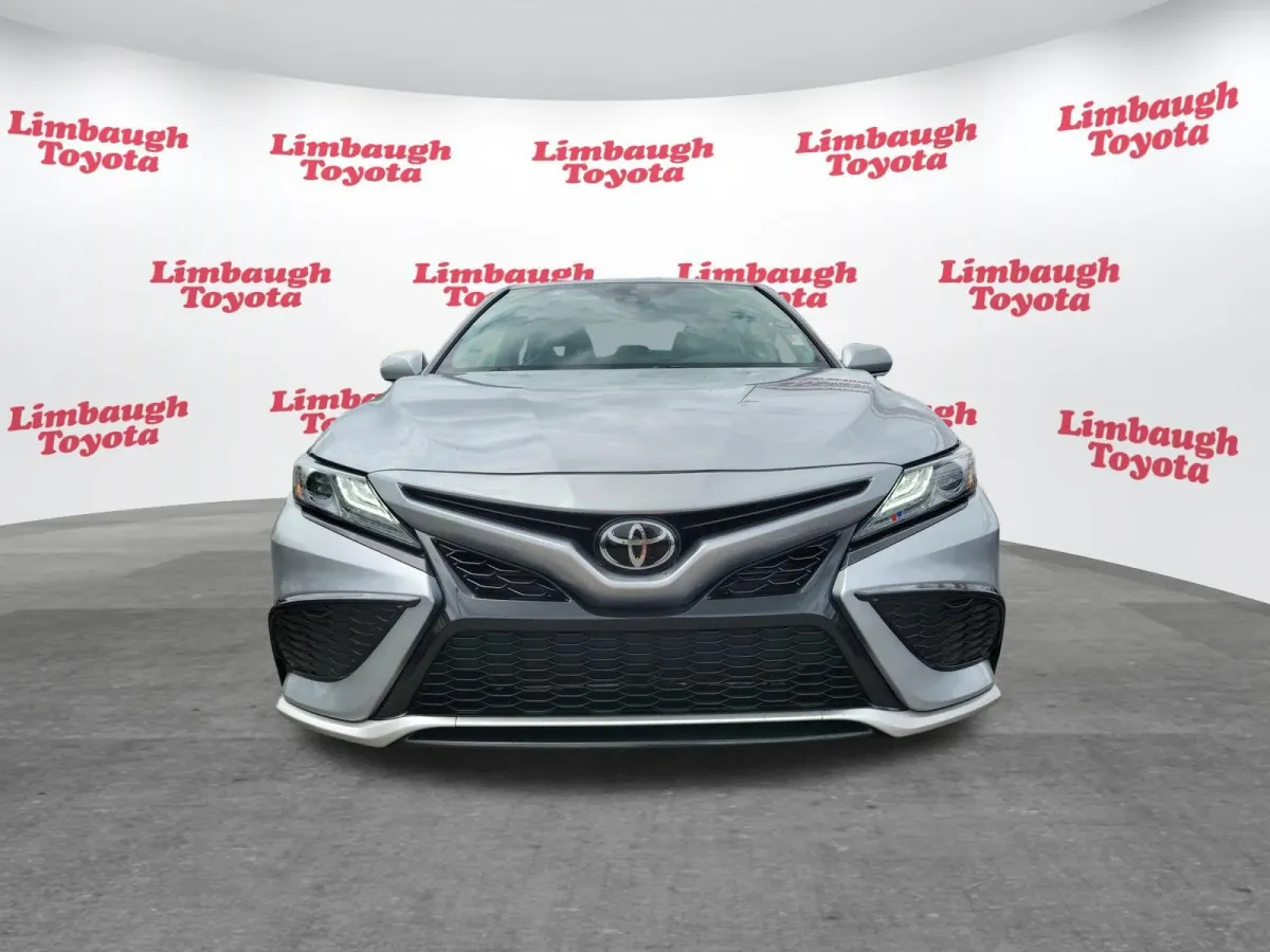2024 Toyota Camry XSE thumbnail 20