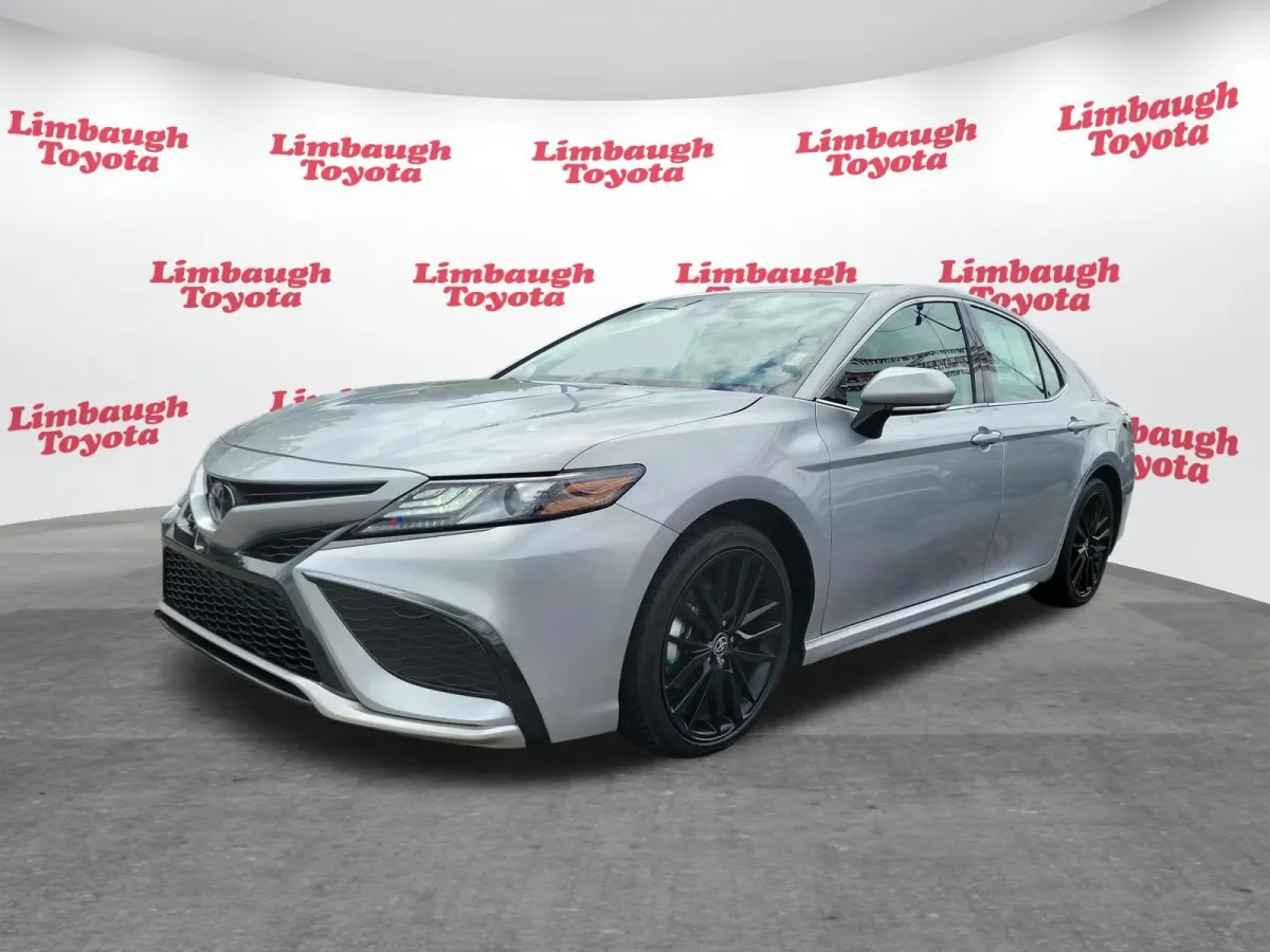 2024 Toyota Camry XSE thumbnail 21
