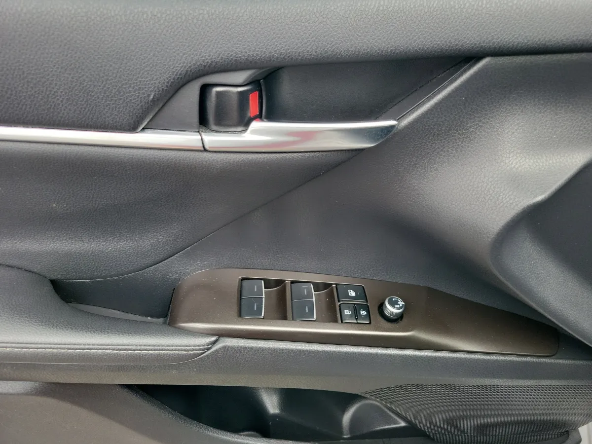 2024 Toyota Camry XSE thumbnail 7
