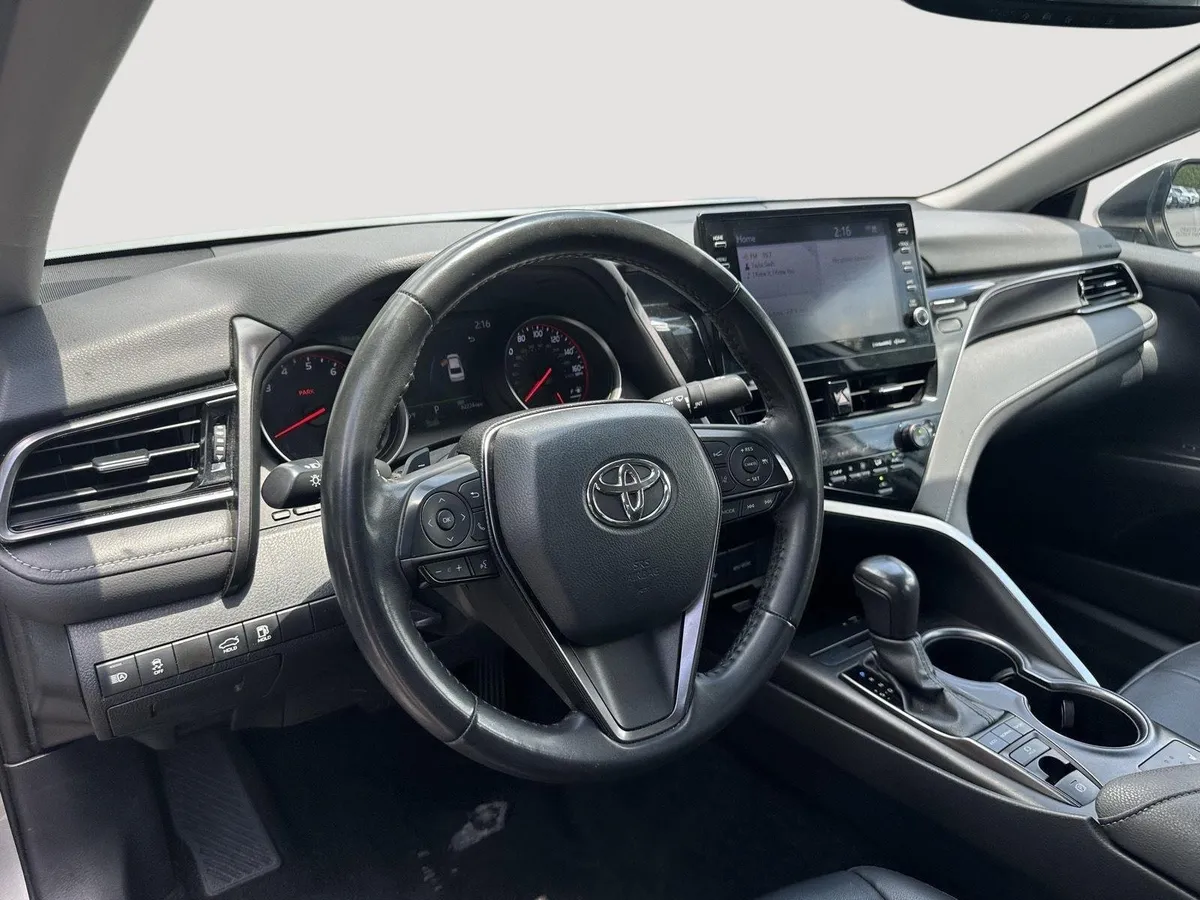 2024 Toyota Camry XSE thumbnail 11