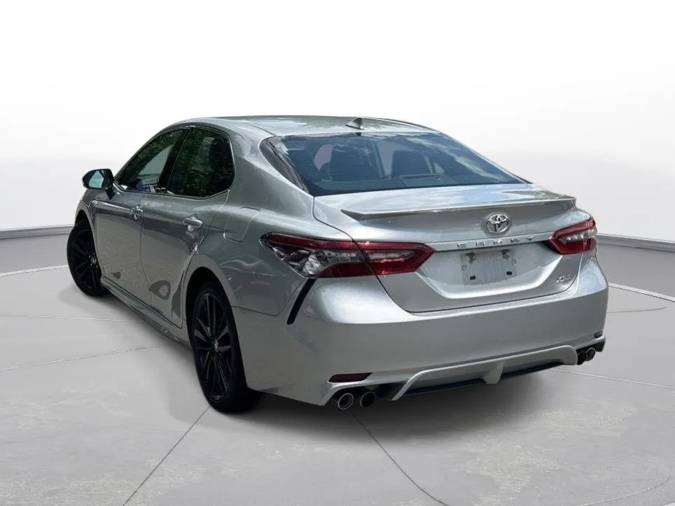 2024 Toyota Camry XSE thumbnail 8