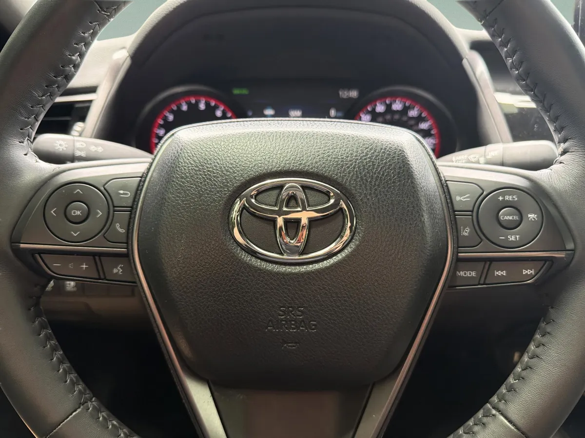 2024 Toyota Camry XSE thumbnail 20
