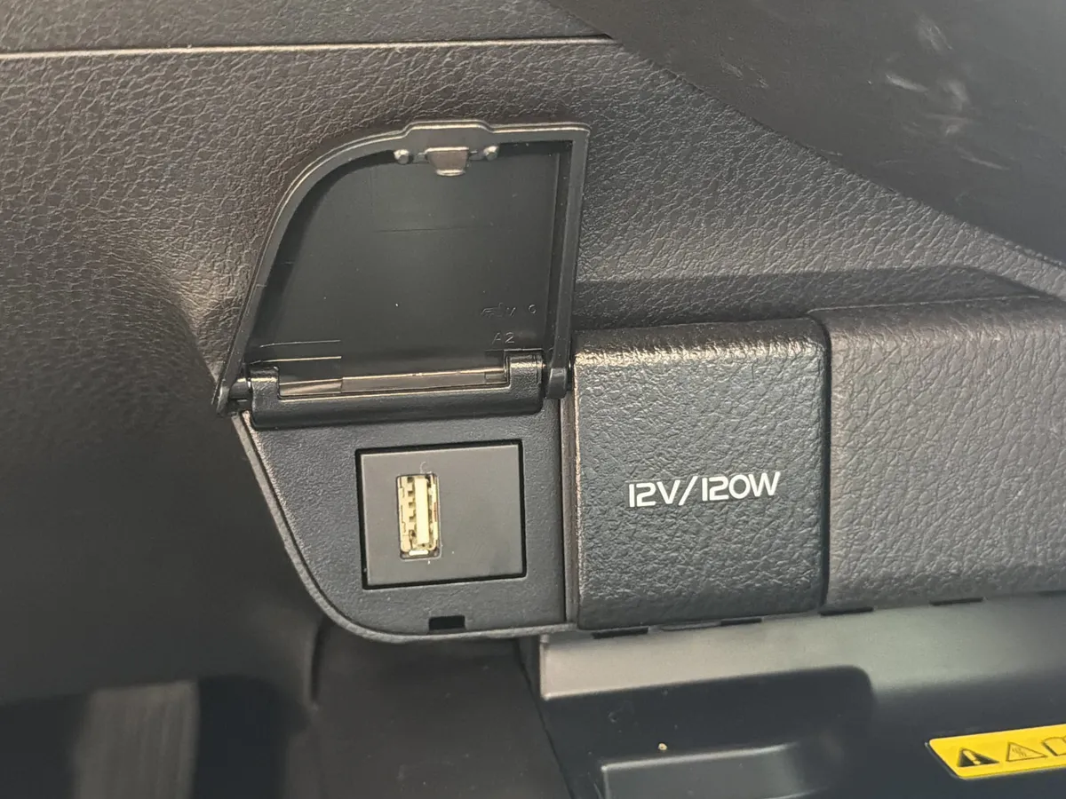 2024 Toyota Camry XSE thumbnail 31