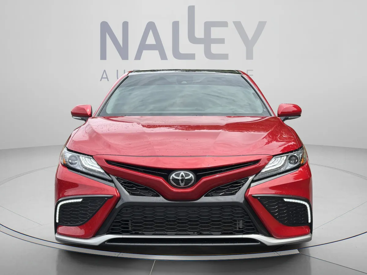 2024 Toyota Camry XSE thumbnail 9