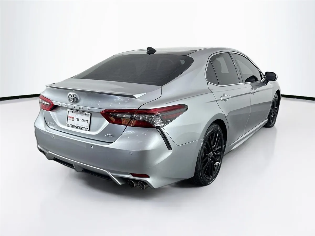 2024 Toyota Camry XSE V6 thumbnail 2