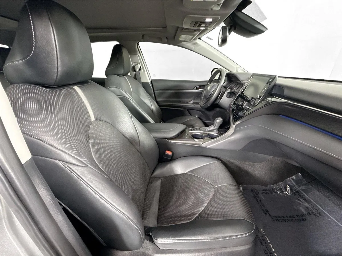 2024 Toyota Camry XSE V6 thumbnail 42
